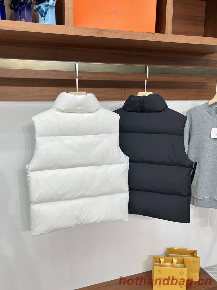 Canada Goose Top Quality Couple Down Vest CGY00029-1 Canada Goose Top Quality Couple Down Vest CGY00029-1